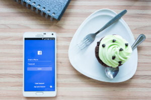 How to target restaurant owners with Facebook Advertising